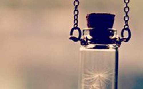 含有情侣的网名霸气