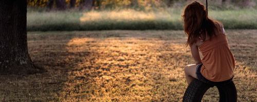 人无千日好，花无百日红(为什么人无千日好花无百日红)