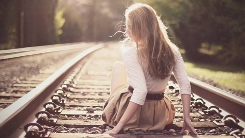 推荐25句面前的晚安说说（在爱情面前说说）